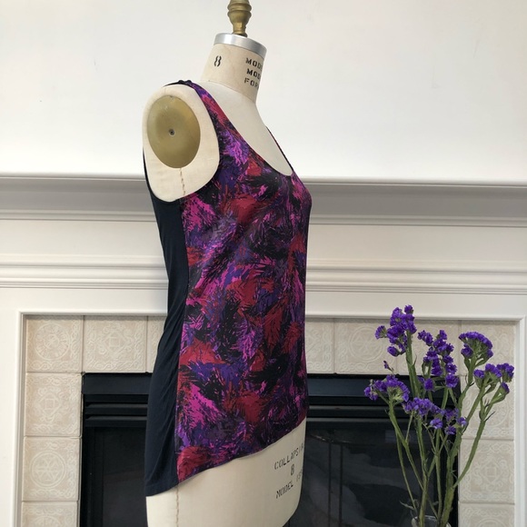 ❤️3 for $25❤️ EXPRESS Hi-Low Hem Top - Picture 2 of 8